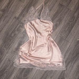LIGHT PINK&GREY VICTORIA’s SECRET SLIP DRESS